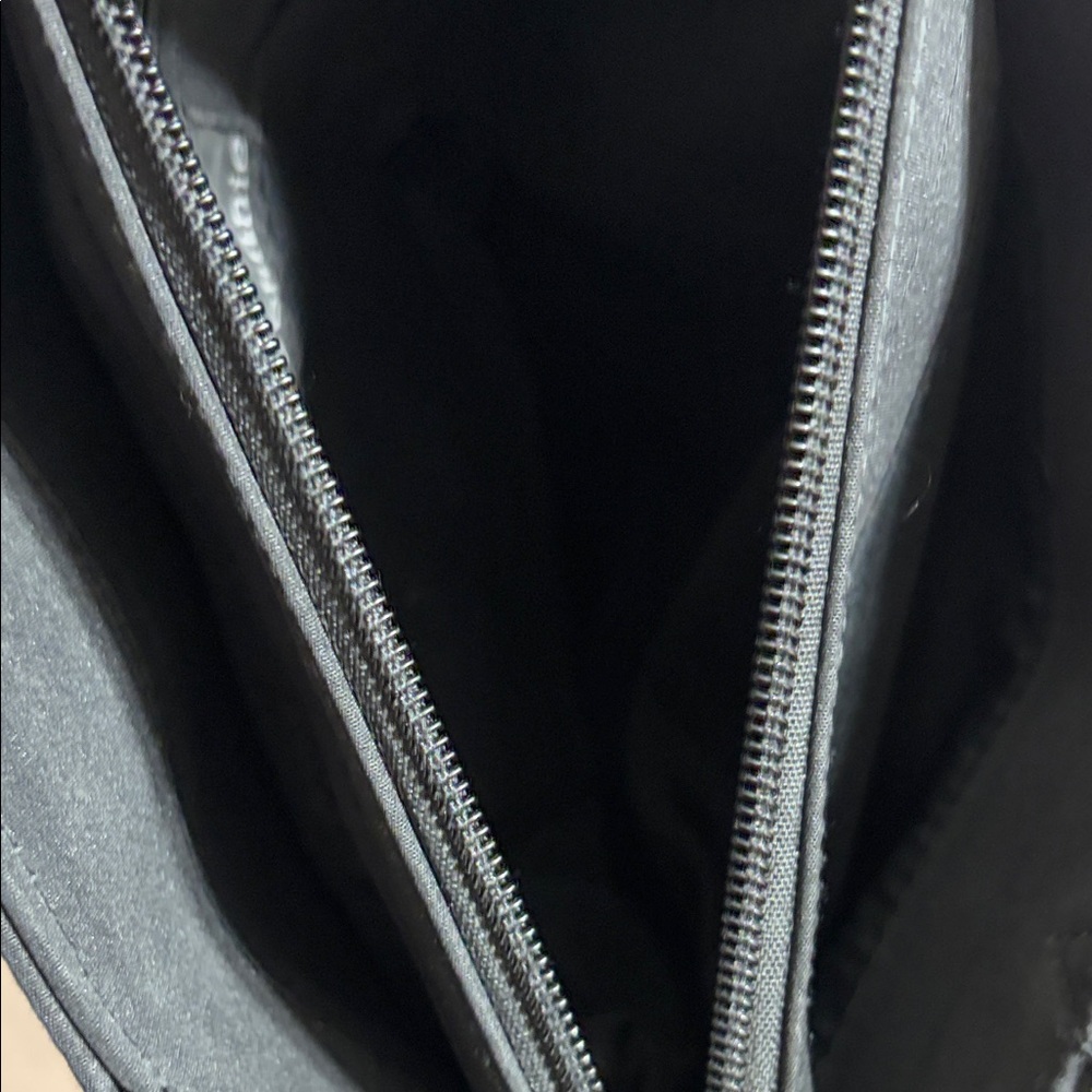 Black Shoulder Bag - Picture 11 of 14
